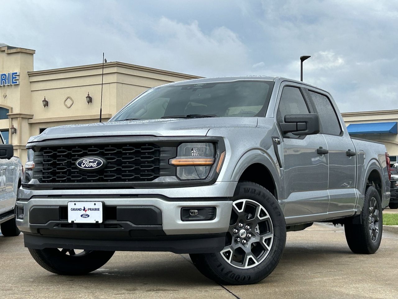 2025 Ford F-150 STX photo 2