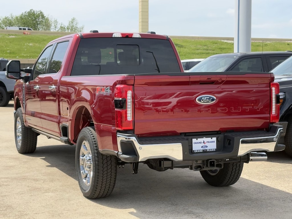 New 2026 Ford F-250 Lariat Truck Crew Cab