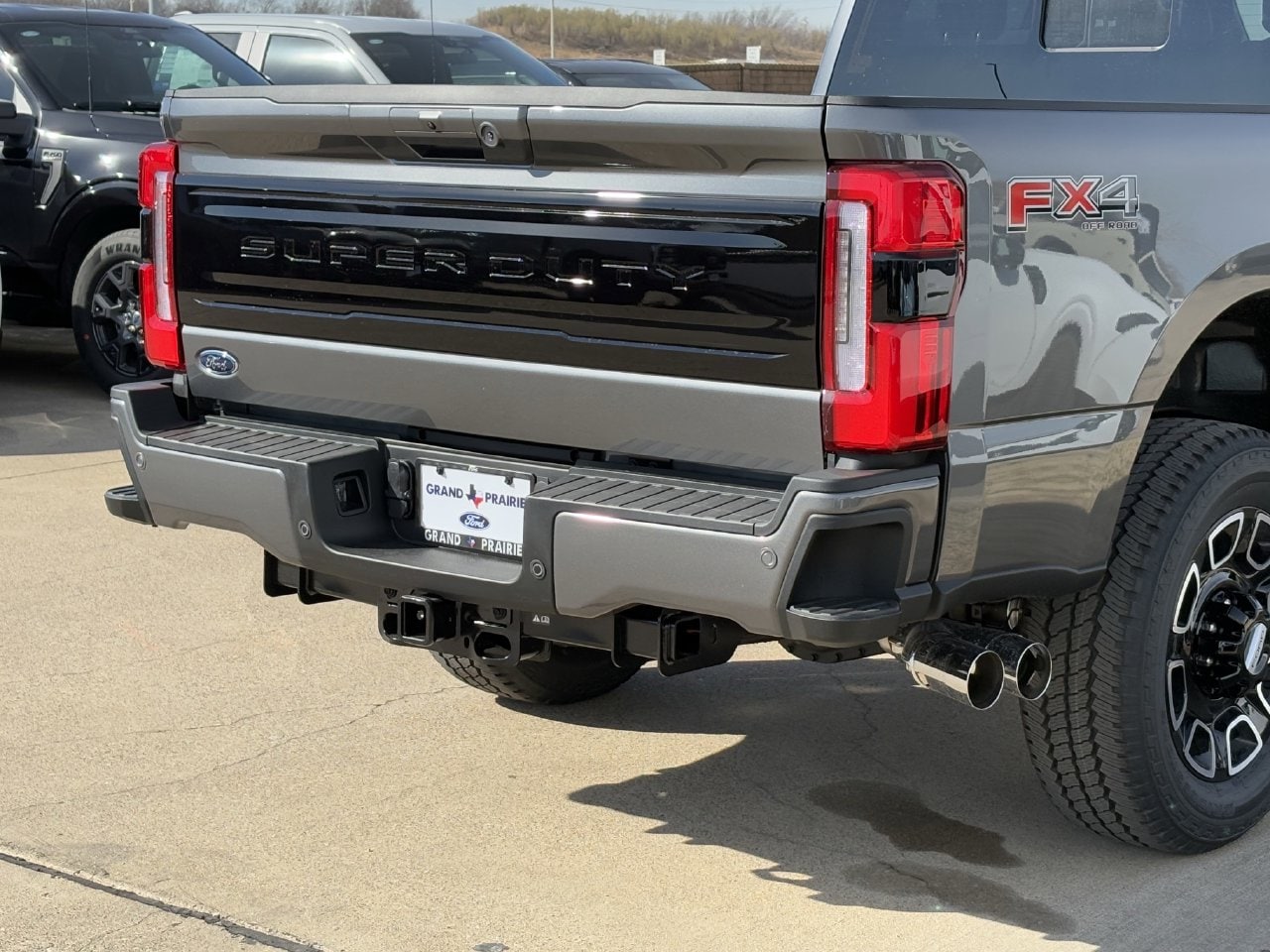 2026 Ford F-250 Super Duty Platinum - Photo 7