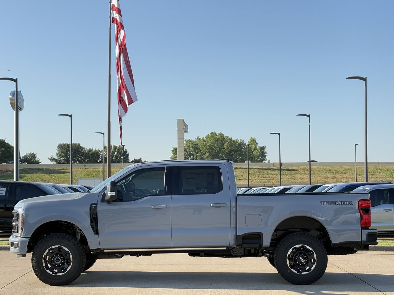 2026 Ford F-250 Lariat photo 3