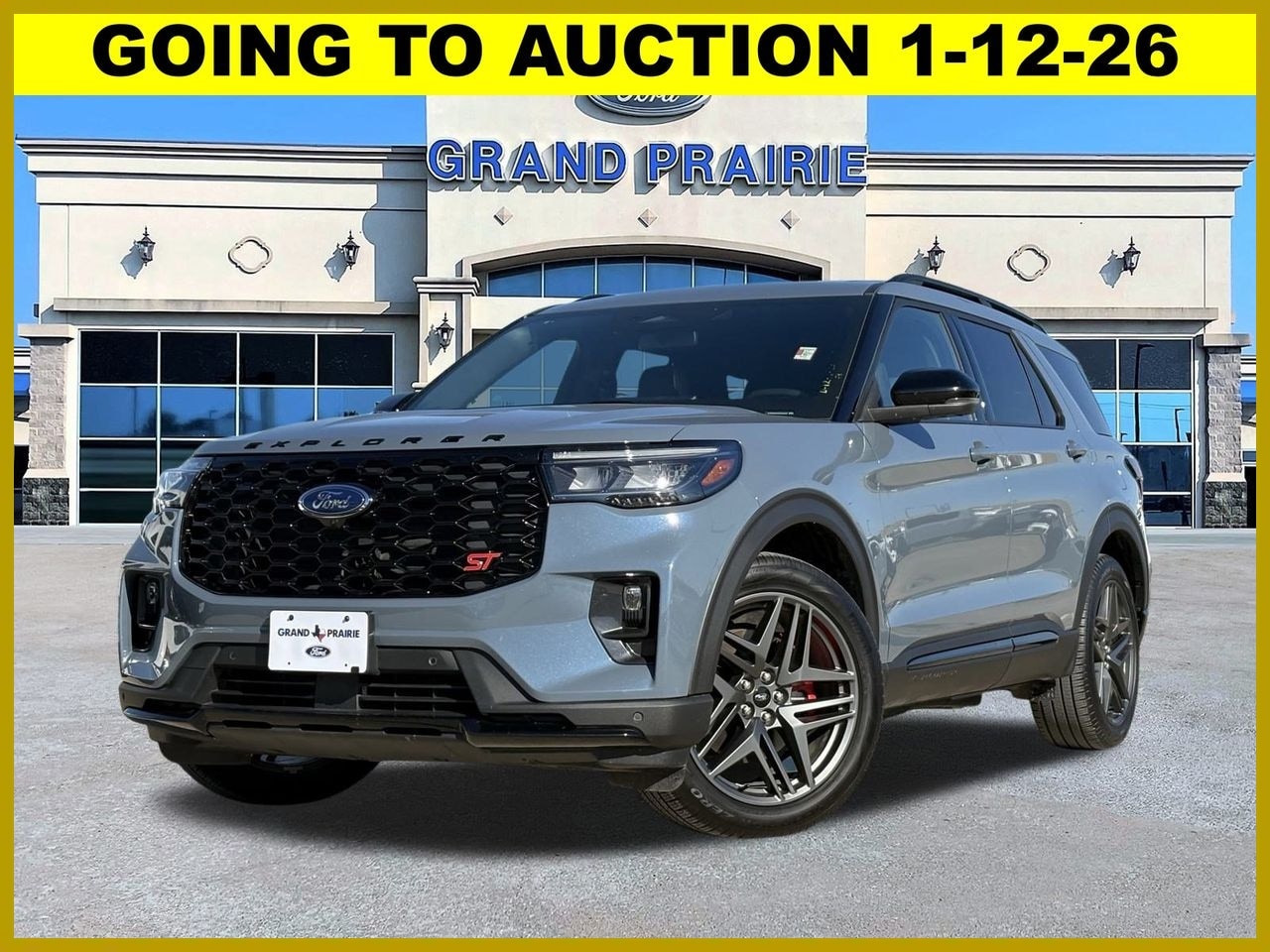 2025 Ford Explorer ST's photo