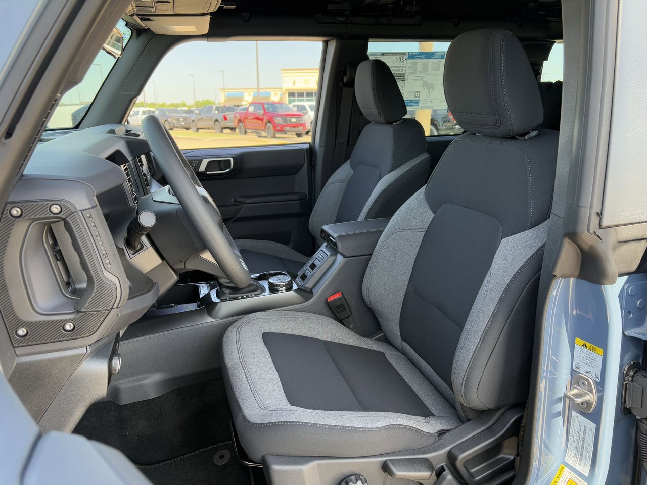2025 Ford Bronco 4-Door Base - Photo 24