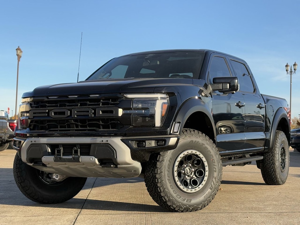 New 2025 Ford F-150 Raptor Truck SuperCrew Cab