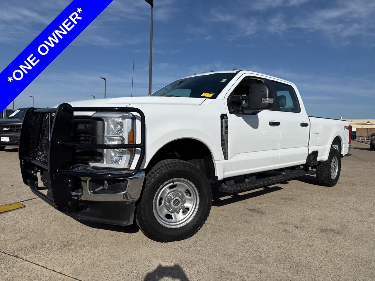 2024 Ford F-350 Super Duty XL's photo