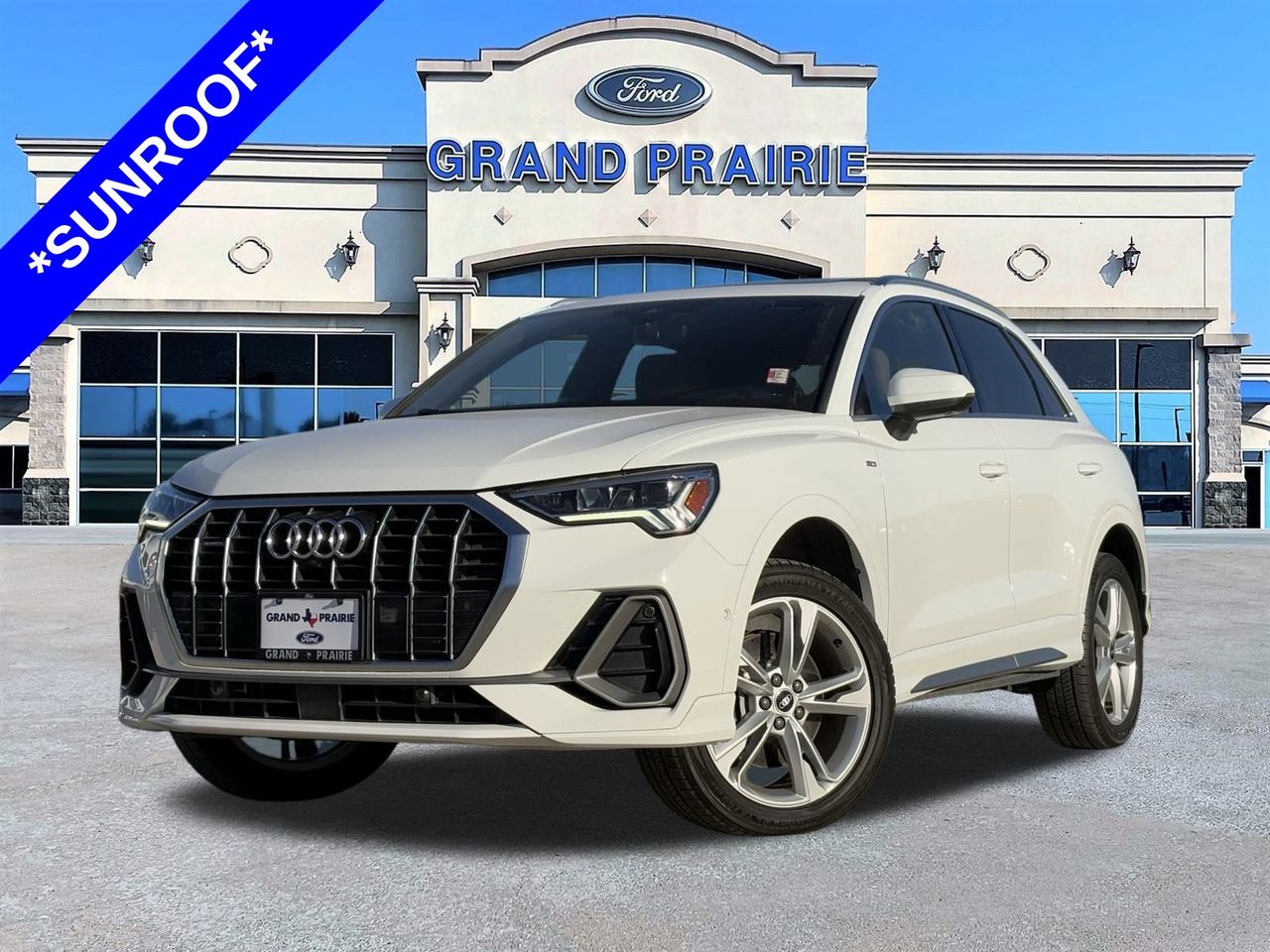2021 Audi Q3 S Line Premium Plus's photo