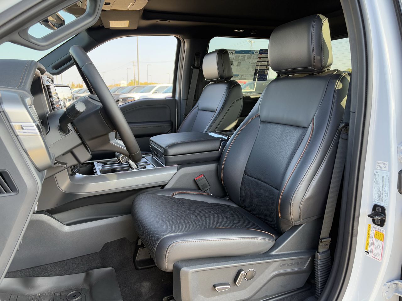 2025 Ford F-150 Lariat - Photo 28