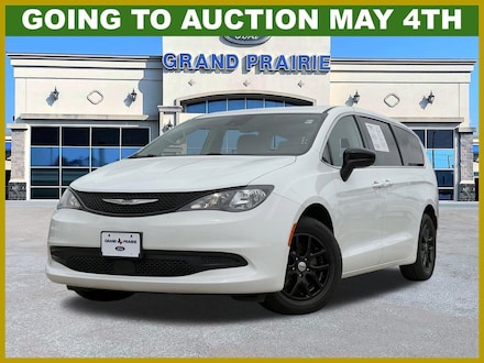 2024 Chrysler Voyager LX Van Passenger Van
