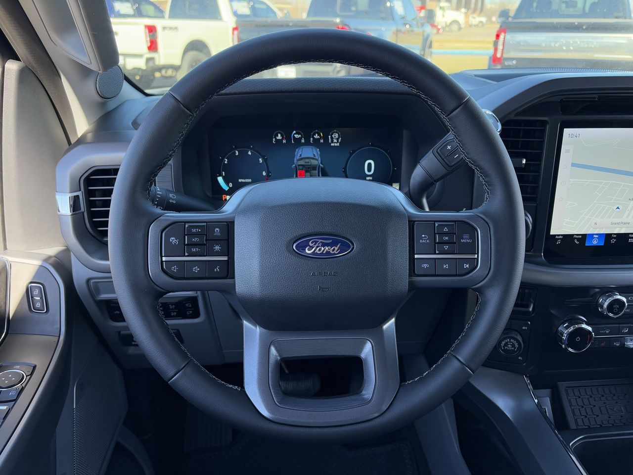 2025 Ford F-150 XLT - Photo 13