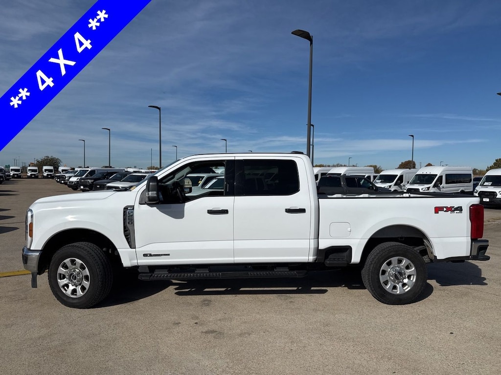 Used 2024 Ford F-250 XLT Truck Crew Cab