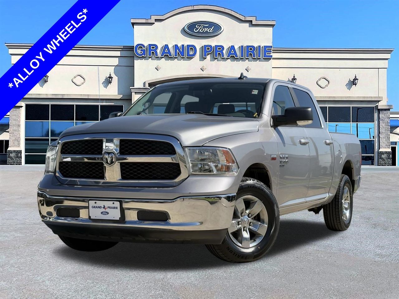 2020 RAM 1500 Classic Warlock 4x4 Crew Cab 5'7's photo
