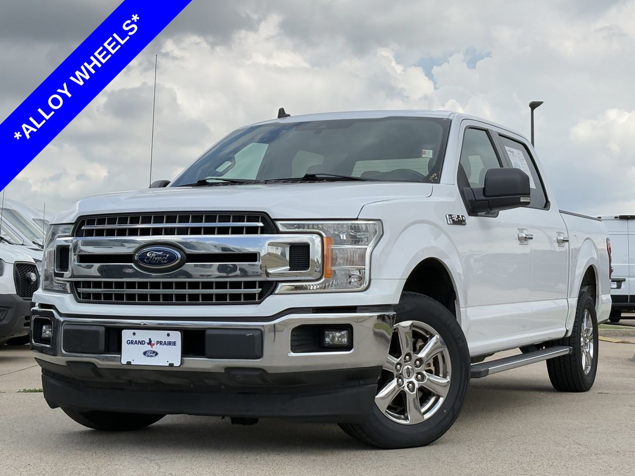 Used 2019 Ford F-150 XLT with VIN 1FTEW1CP1KKE90376 for sale in Grand Prairie, TX