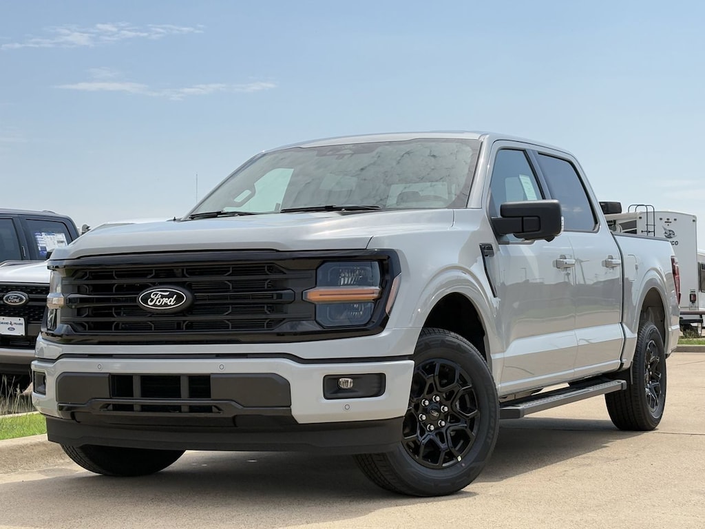 New 2026 Ford F-150 XLT Truck SuperCrew Cab