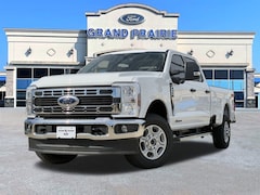 2026 Ford F-350 XLT Truck Crew Cab
