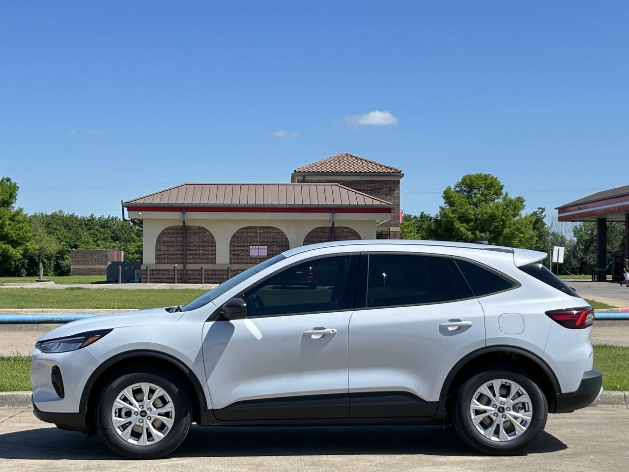 2025 Ford Escape Active photo 3
