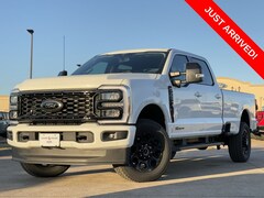 2026 Ford F-350 Lariat Truck Crew Cab