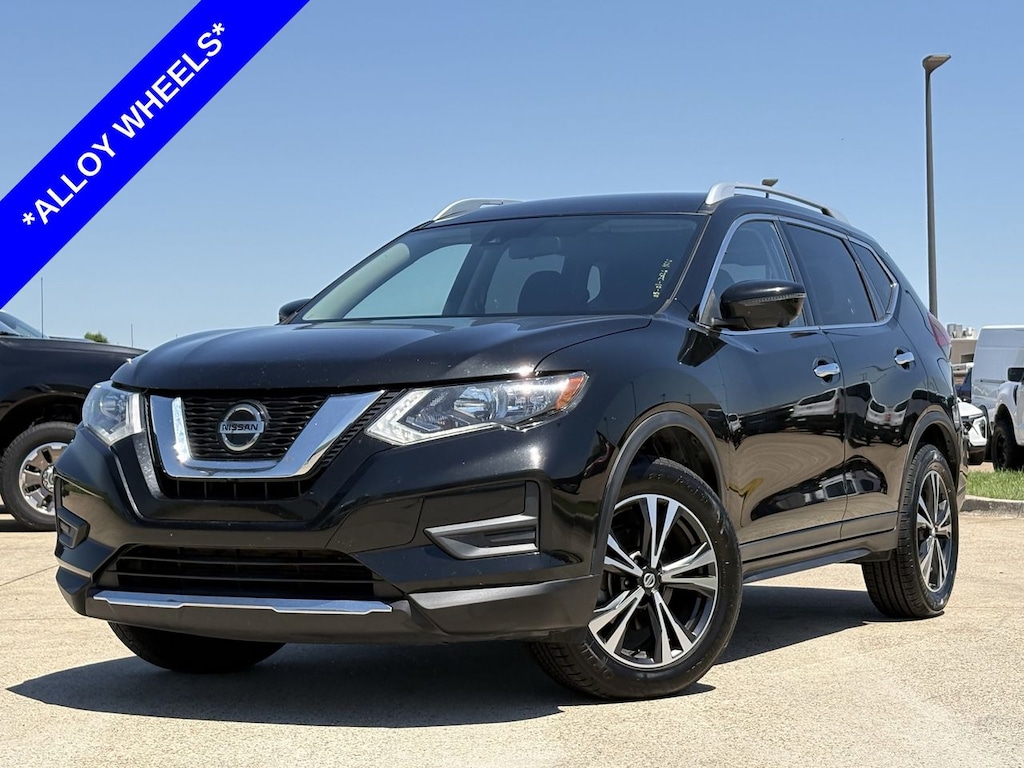 Used 2020 Nissan