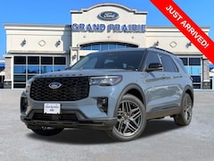 2025 Ford Explorer ST-Line SUV