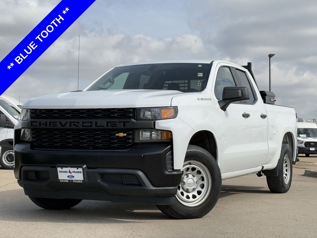 Used 2020 Chevrolet Silverado 1500 Work Truck with VIN 1GCRWAEH6LZ269114 for sale in Grand Prairie, TX