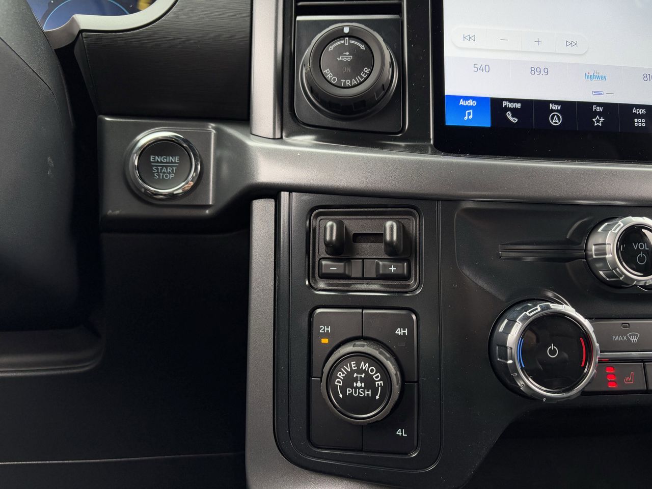 2026 Ford F-150 XLT - Photo 20
