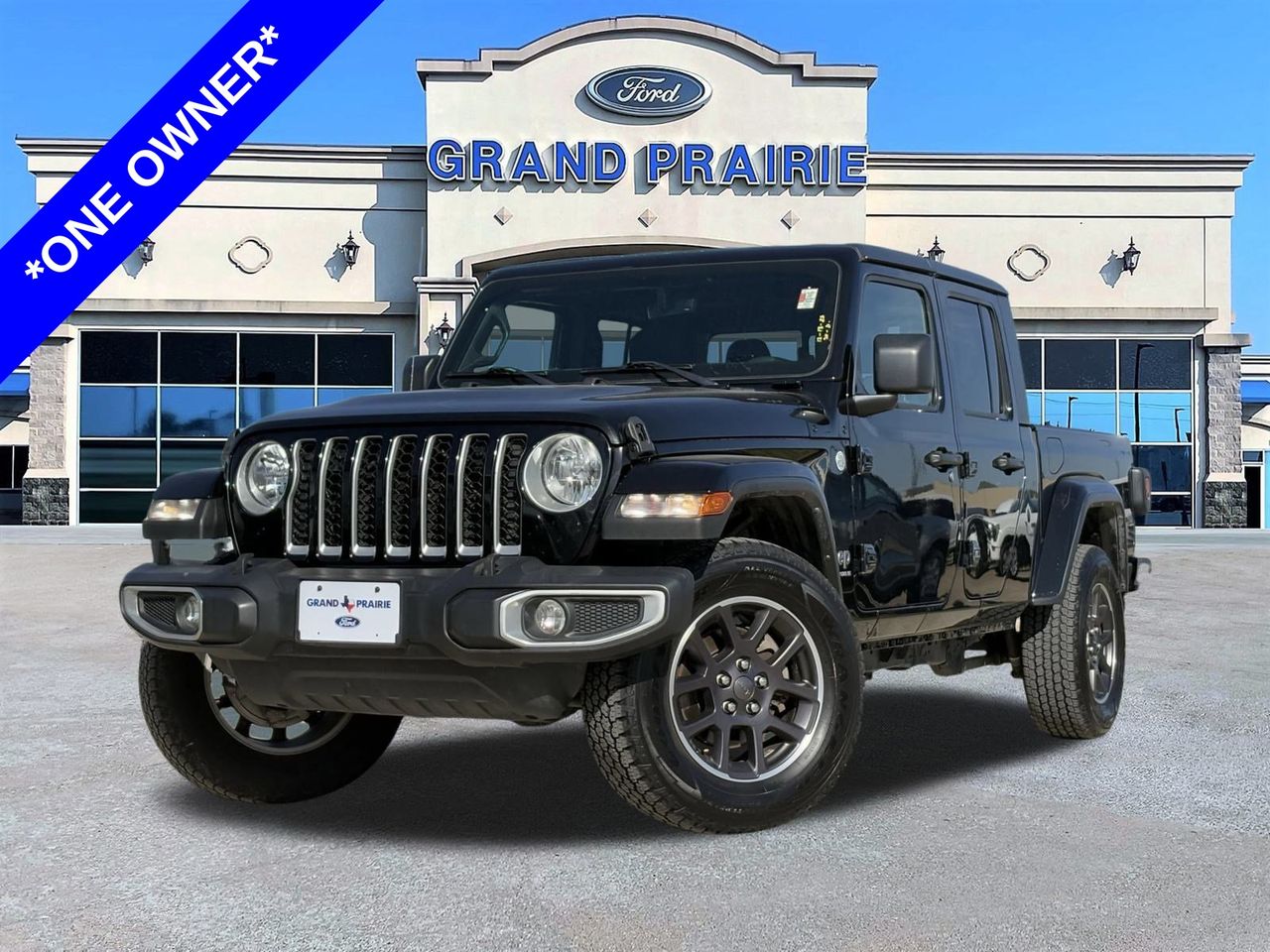2023 Jeep Gladiator Overland's photo