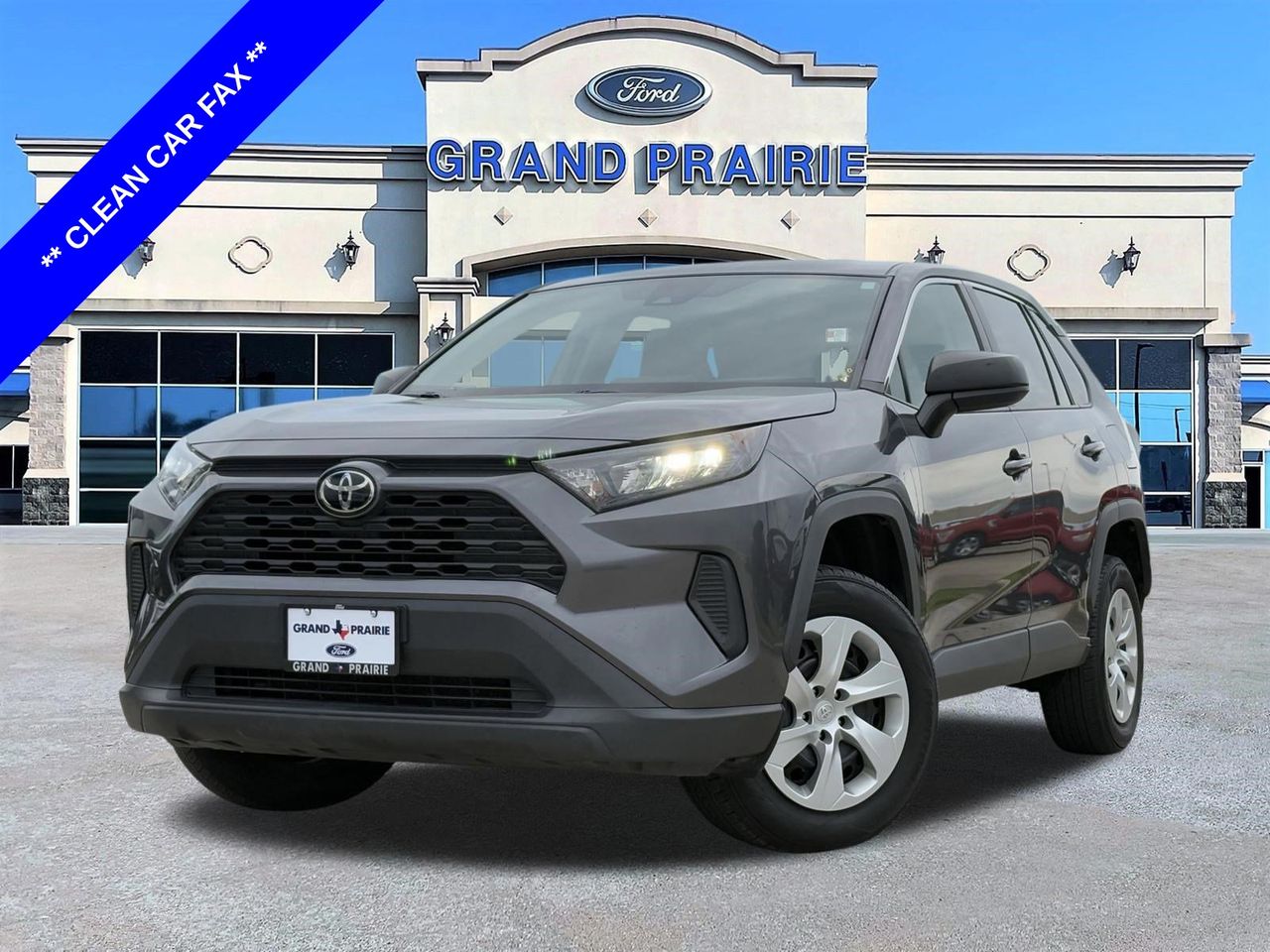 2022 Toyota RAV4 LE