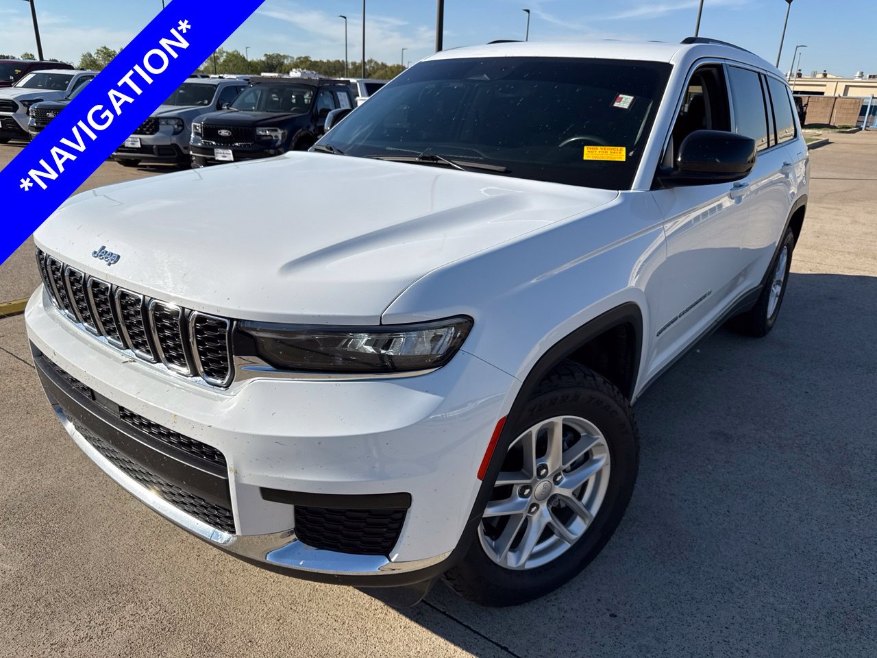 Used 2023 Jeep Grand Cherokee L Laredo SUV