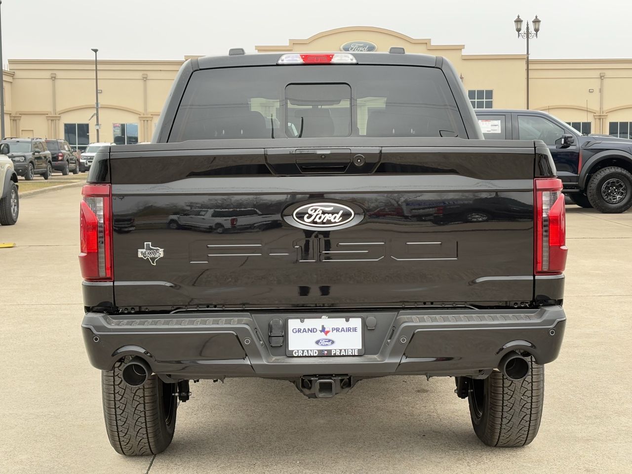 2026 Ford F-150 XLT - Photo 6