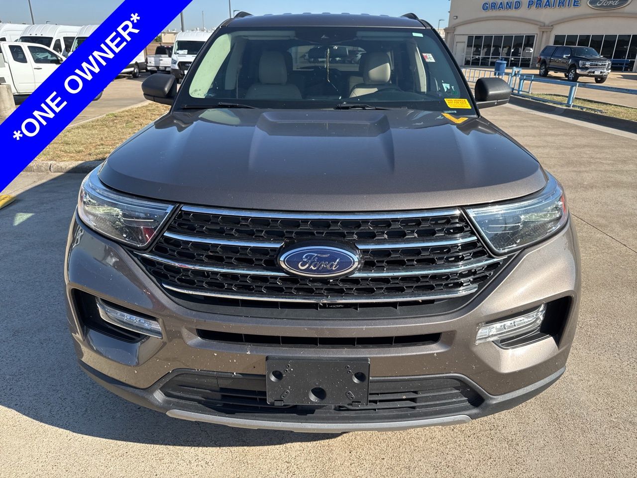2021 Ford Explorer XLT photo 2
