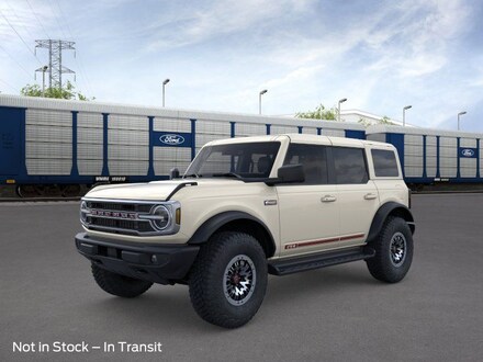 2026 Ford Bronco Outer Banks SUV