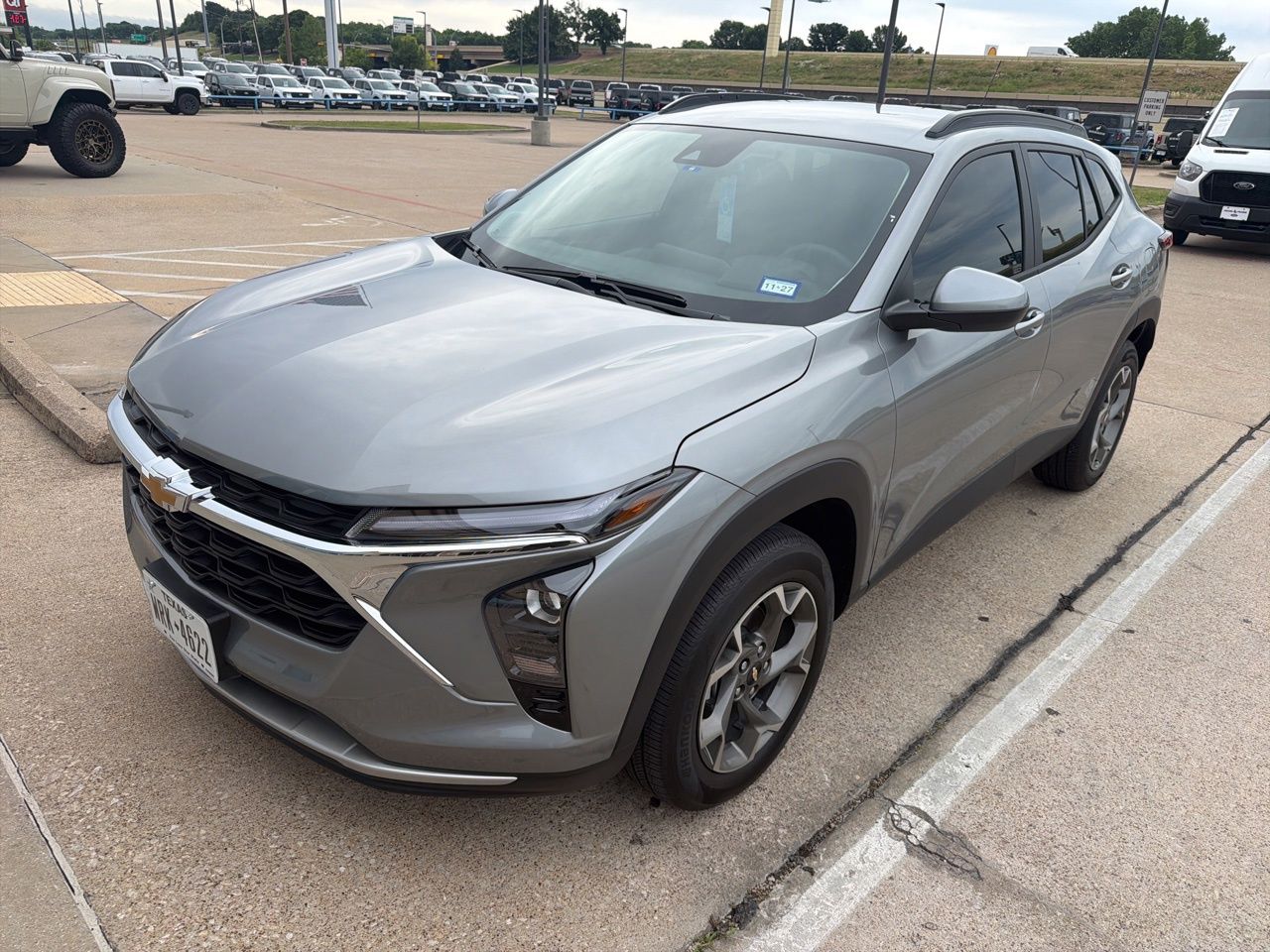 2026 Chevrolet Trax LT's photo