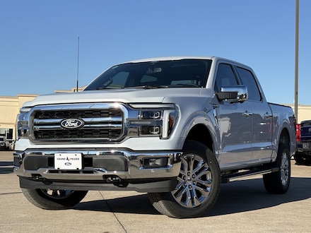 2025 Ford F-150 Lariat Truck SuperCrew Cab