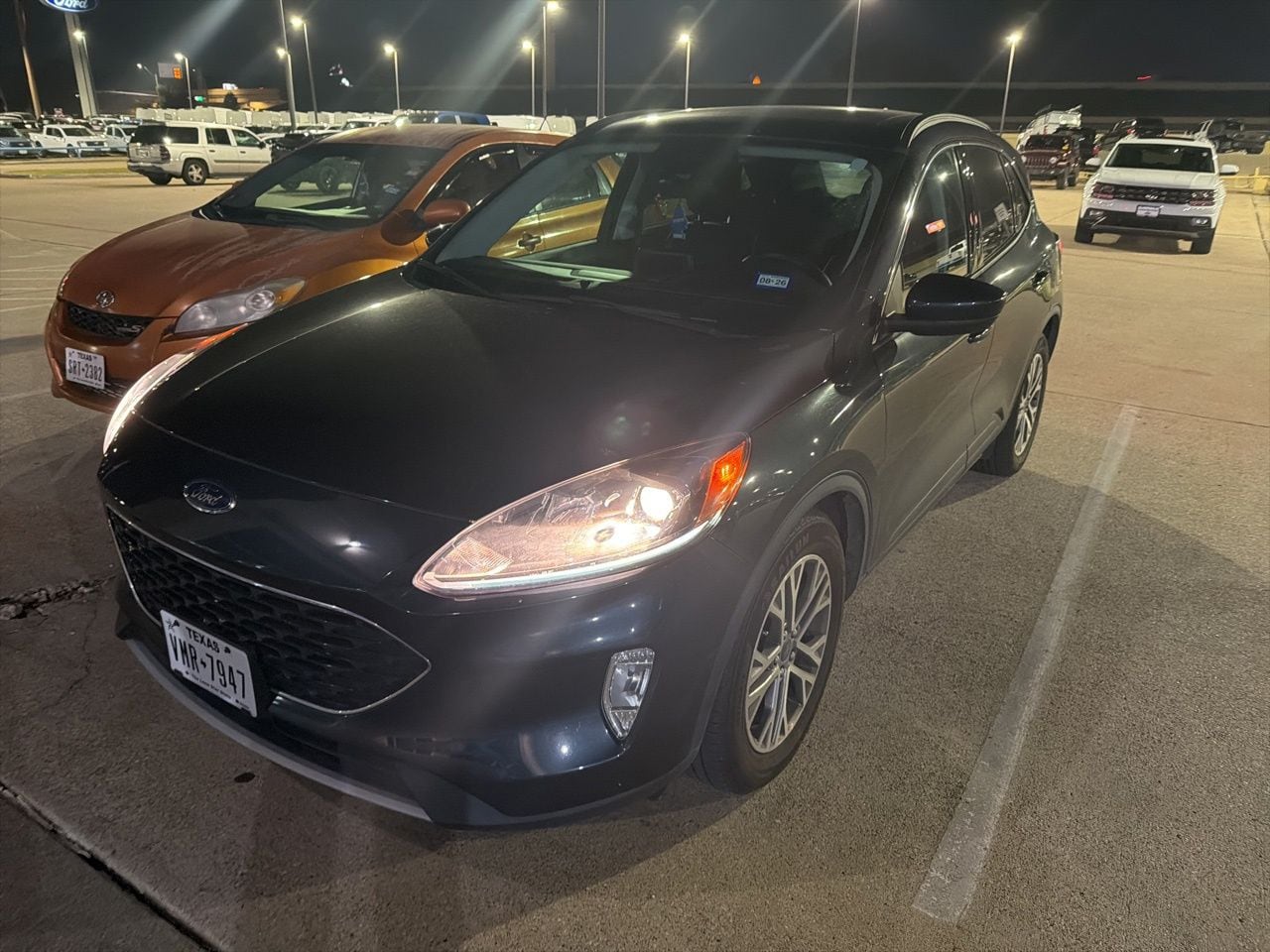 2022 Ford Escape SEL's photo