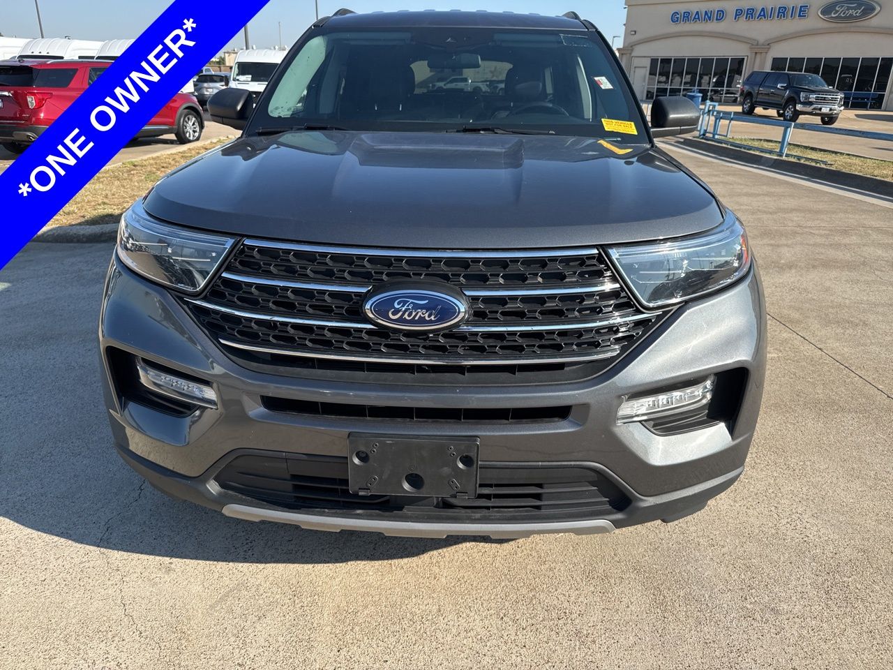 2022 Ford Explorer XLT photo 2