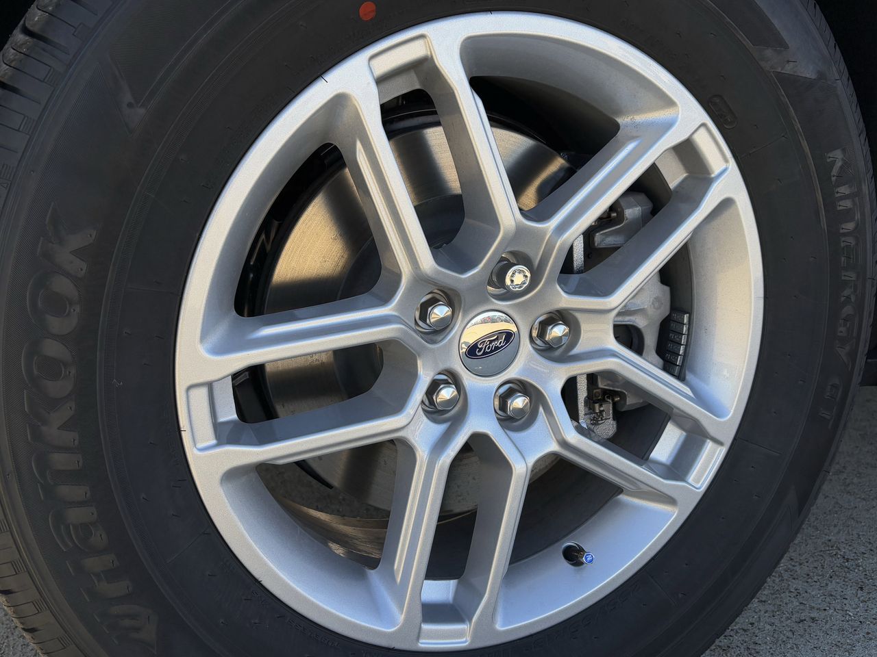 2026 Ford Explorer Active - Photo 10