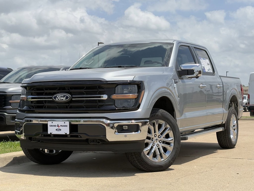 New 2026 Ford F-150 XLT Truck SuperCrew Cab