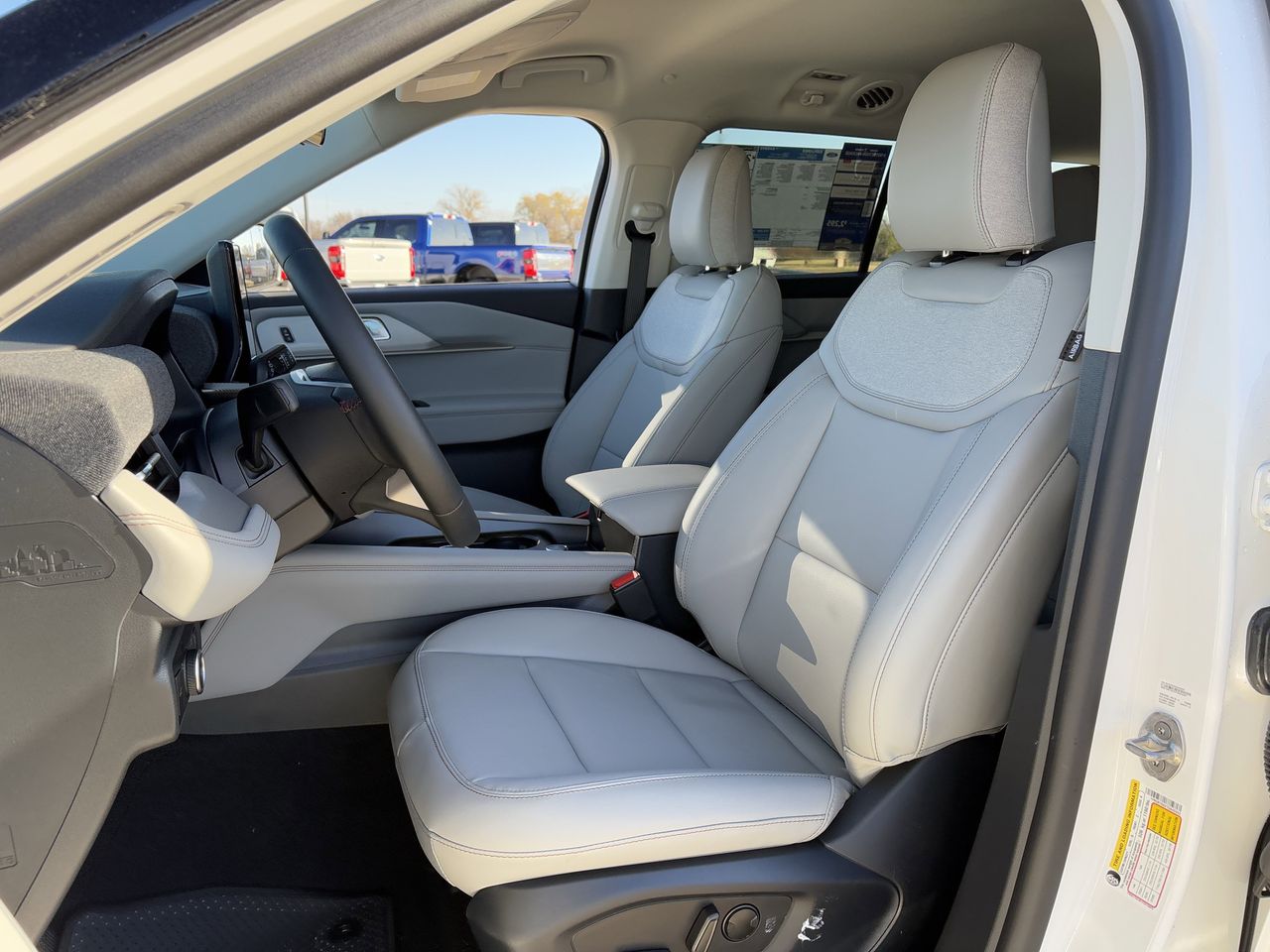 2026 Ford Explorer Active - Photo 23