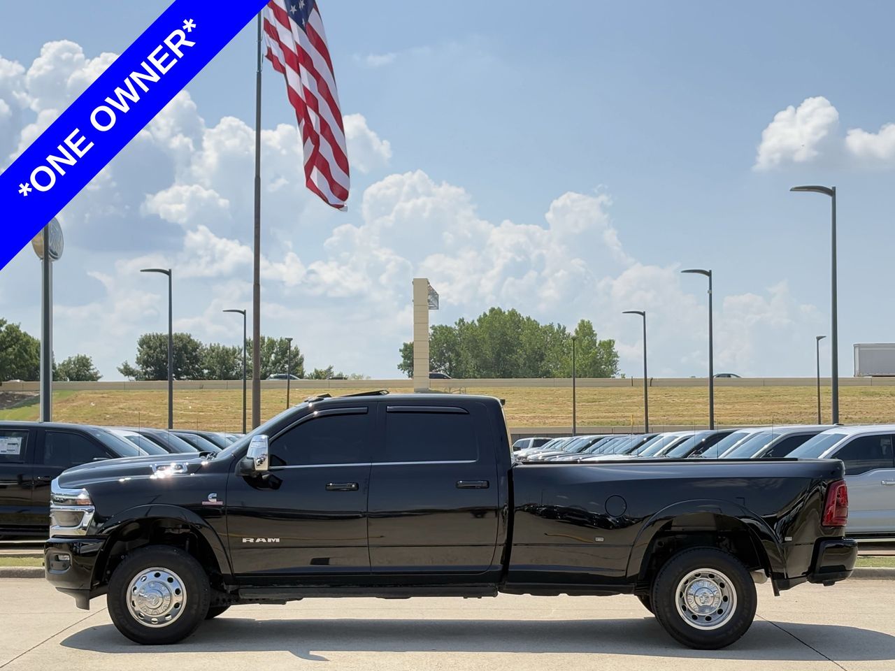 2025 Ram 3500 Limited photo 3