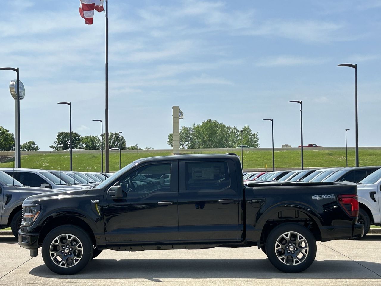 2025 Ford F-150 STX photo 3