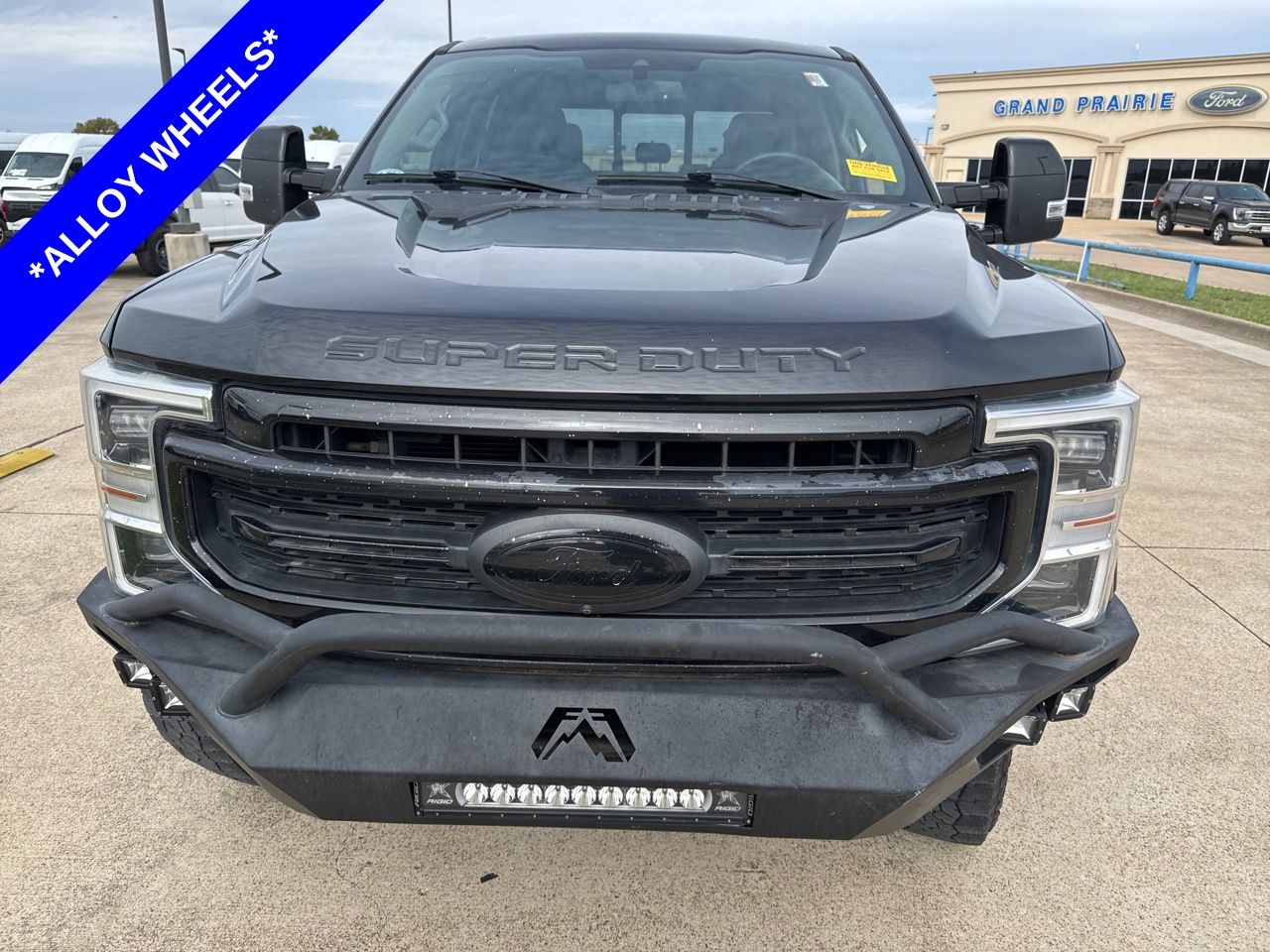 2020 Ford F-250 Lariat photo 2