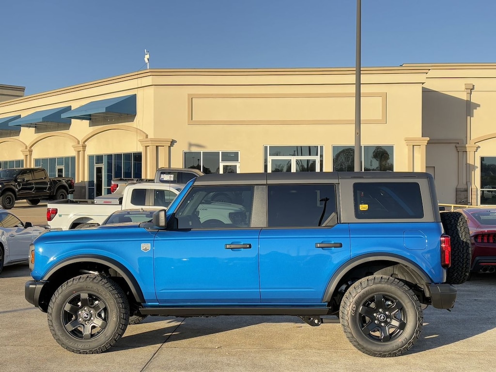 New 2025 Ford Bronco Big Bend SUV