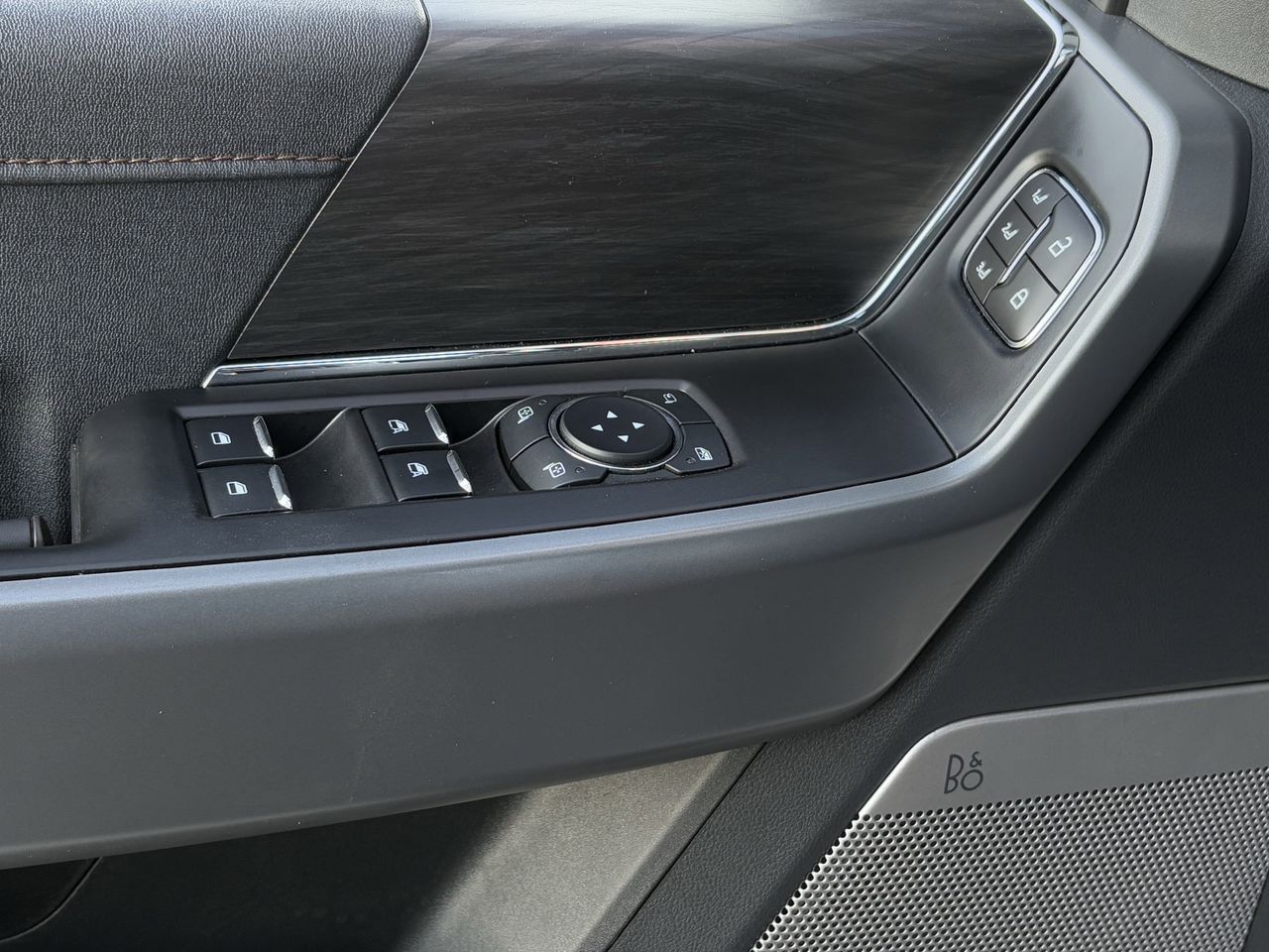 2025 Ford F-150 Lariat - Photo 26