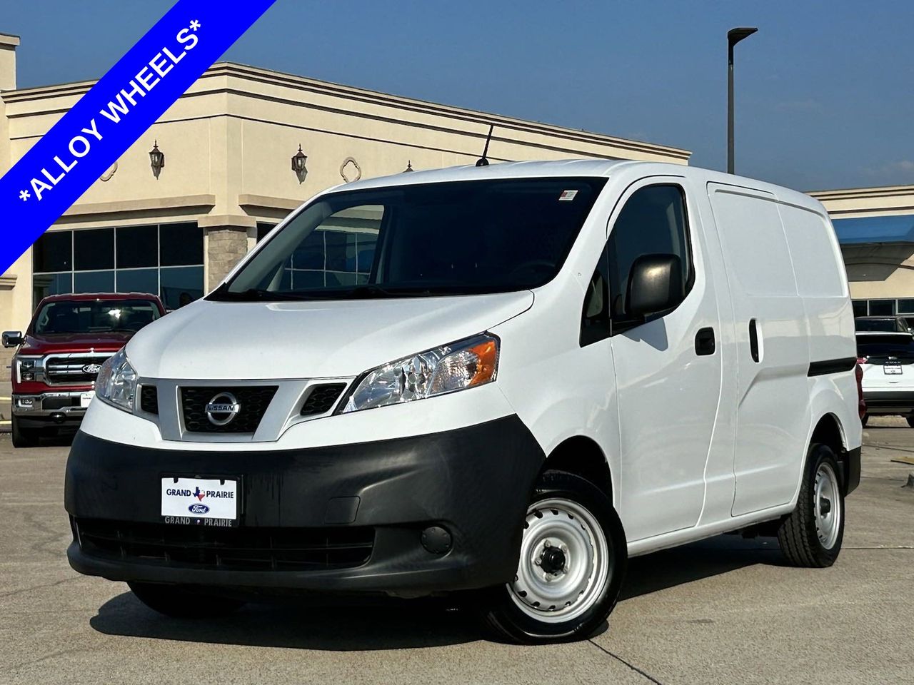 Used 2019 Nissan NV200 SV with VIN 3N6CM0KN0KK703729 for sale in Grand Prairie, TX