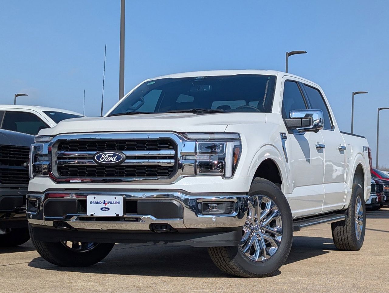 2025 Ford F-150 Lariat photo 2