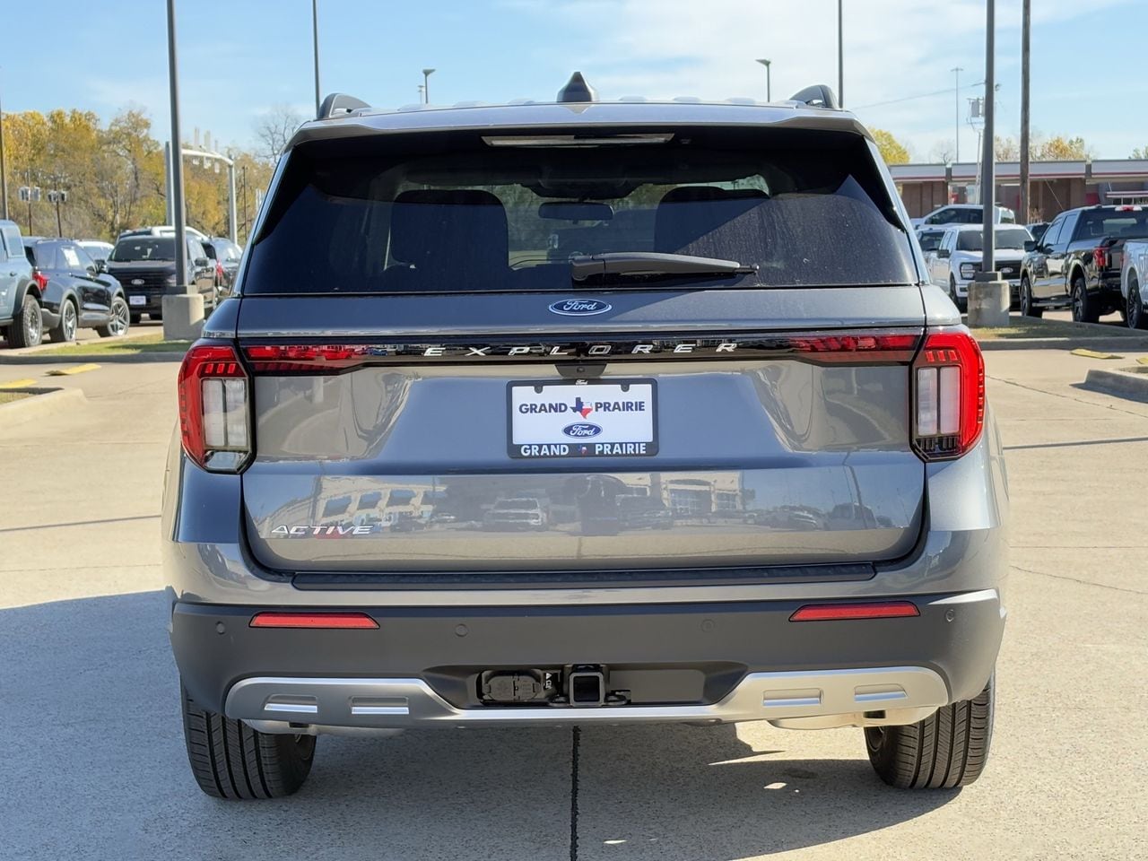 2026 Ford Explorer Active - Photo 6