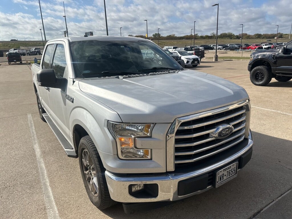 Used 2017 Ford F-150 XLT Truck SuperCrew Cab