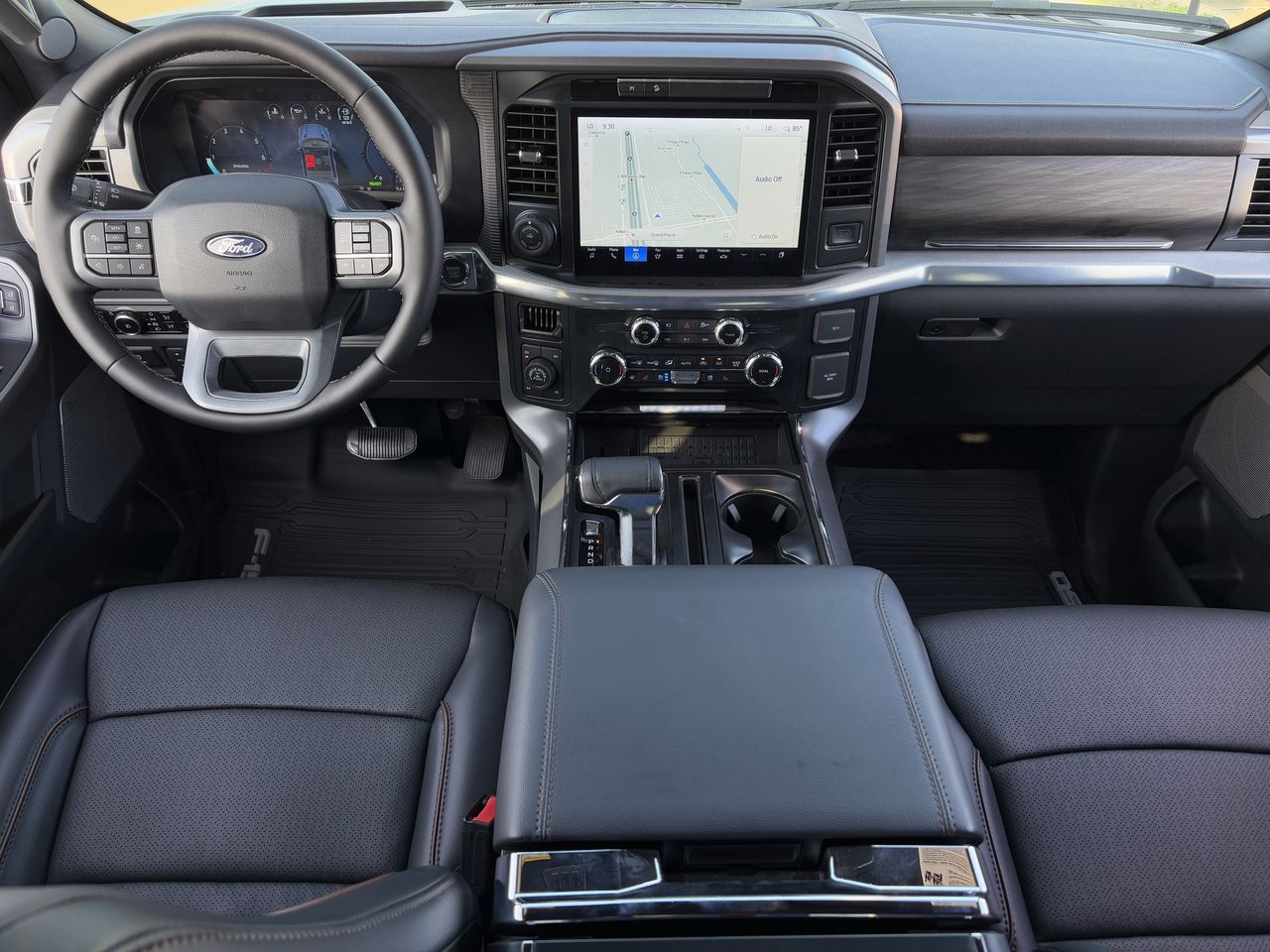 2025 Ford F-150 Lariat - Photo 12