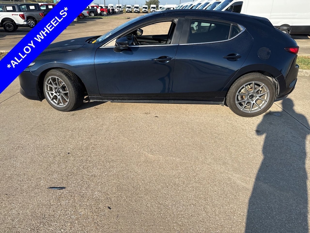Used 2019 Mazda Mazda3 Preferred Hatchback