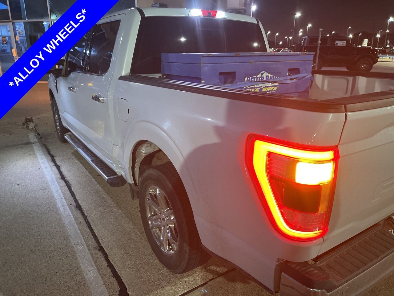 2022 Ford F-150 Lariat photo 2