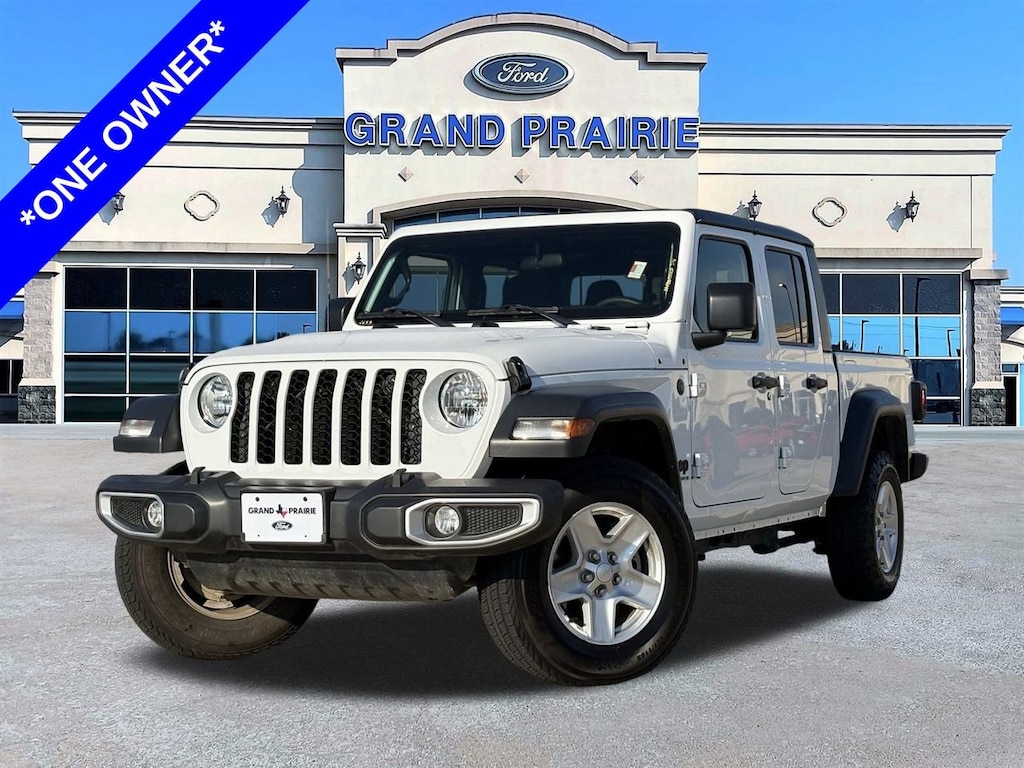 Used 2023 Jeep Gladiator Sport Truck Crew Cab