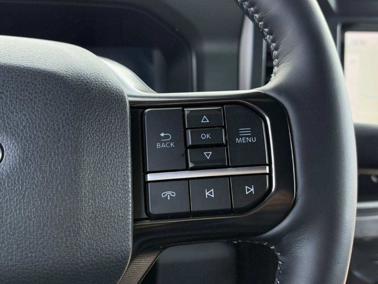 2026 Ford F-250 Super Duty Platinum - Photo 14